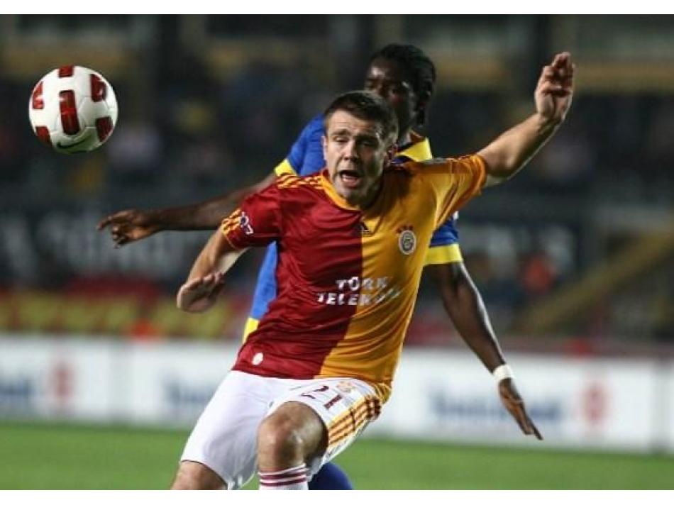 Zvjezdan Misimovic Galatasaray In Kabusu Oldular Web Aslan Galeri